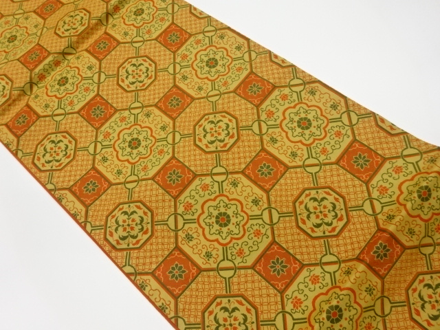 リサイクル　蜀江文に花唐草模様織出し全通袋帯